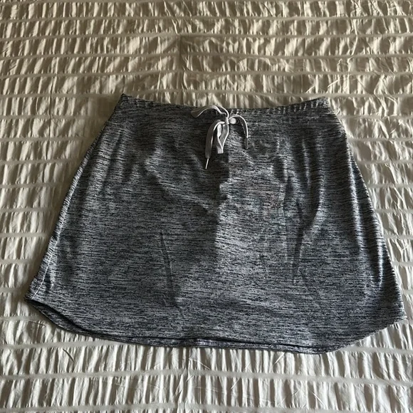 Style & co sport gray Melange Drawstring Skort size small - Picture 3 of 5